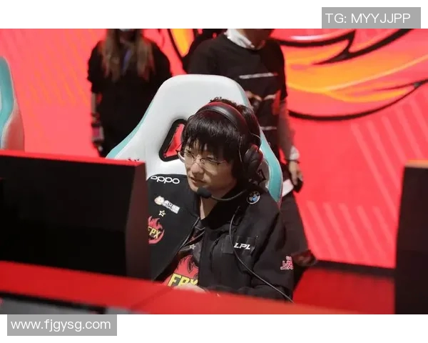 电竞新闻FPX战队在S15LOL赛事中如何运用防反策略应对CSGO热点挑战